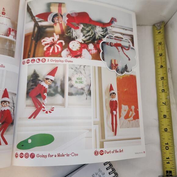 Elf on the shelf, tips tricks book - Picture 6 of 9